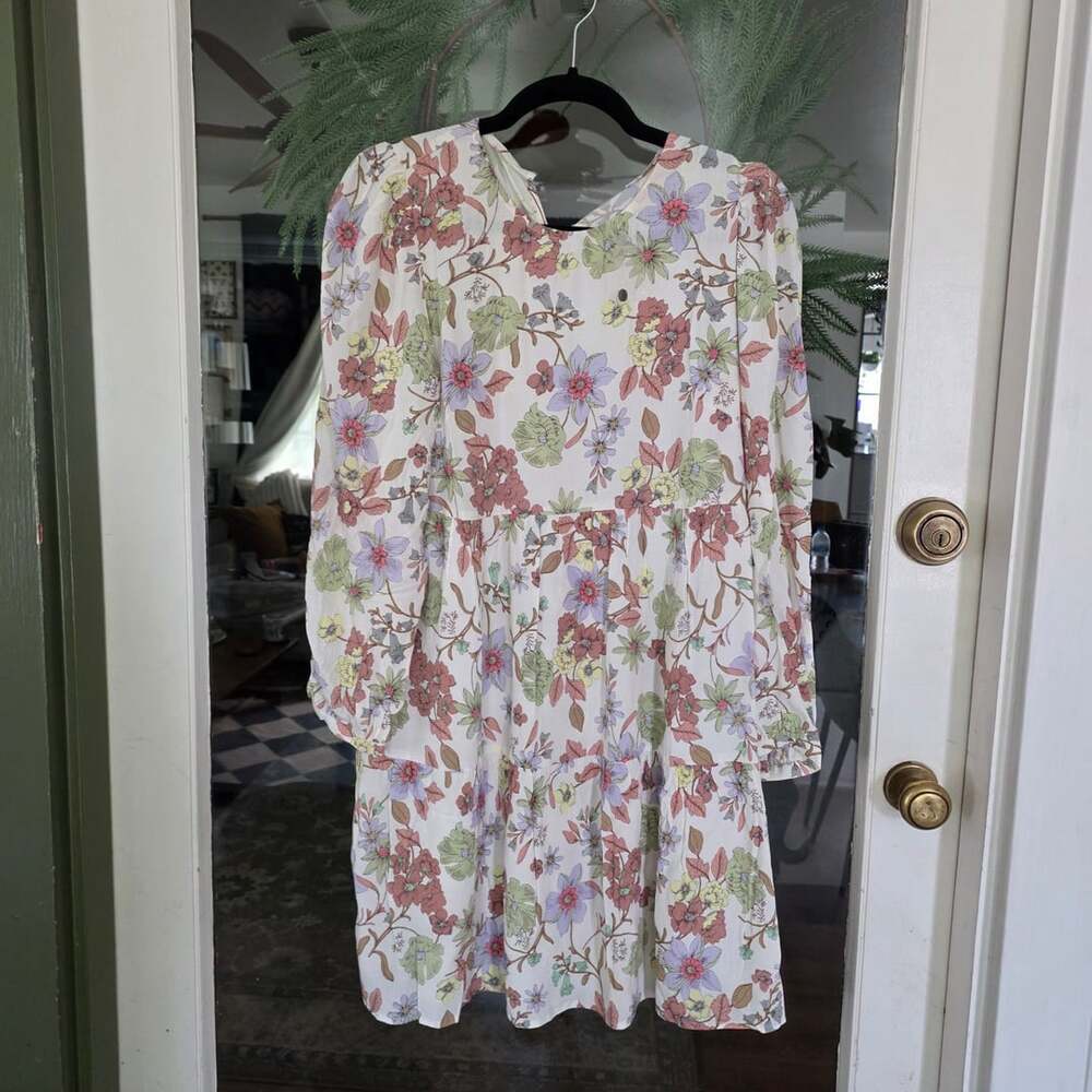 Olivaceous Floral Long Sleeve Dress womans Size S Tiered Mini